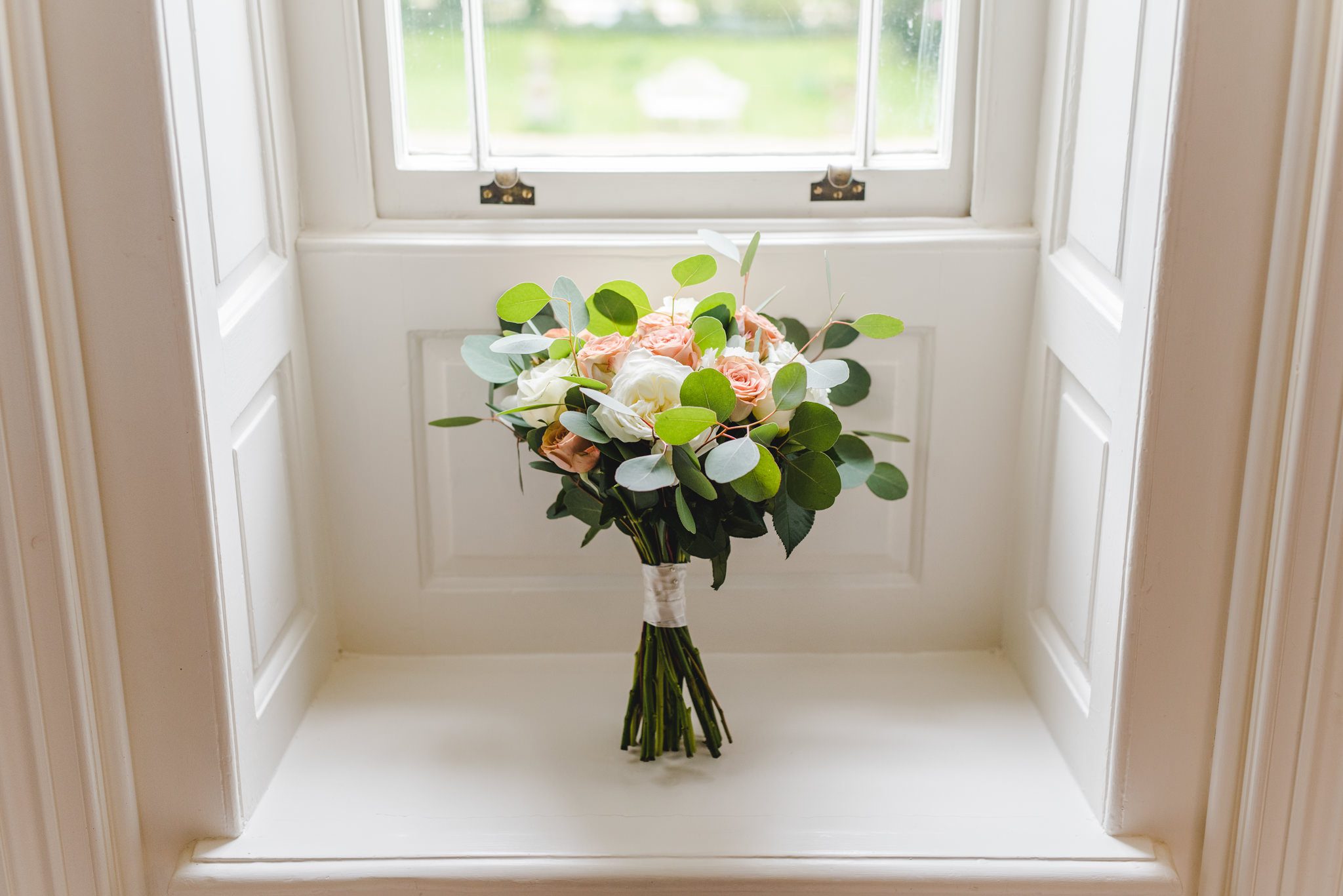 Wedding flowers by Sorori design at Elmore Court