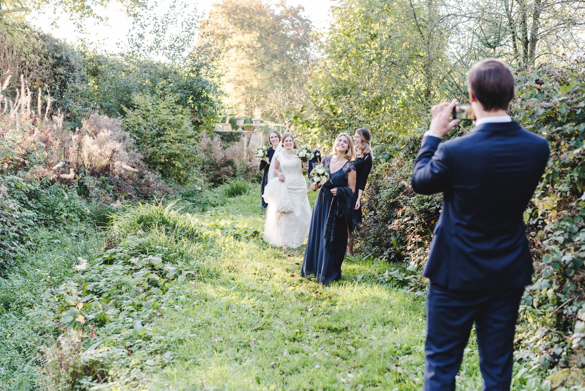 Candid photography at owlpen manor