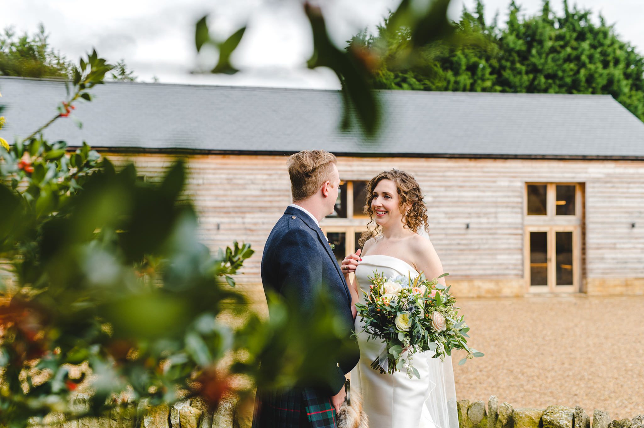 North Cotswold wedding venue portraits with the newly married couple