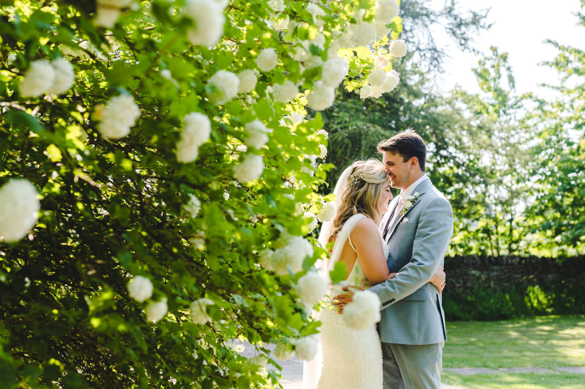 Lapstone Barn Wedding Photography in the gardens