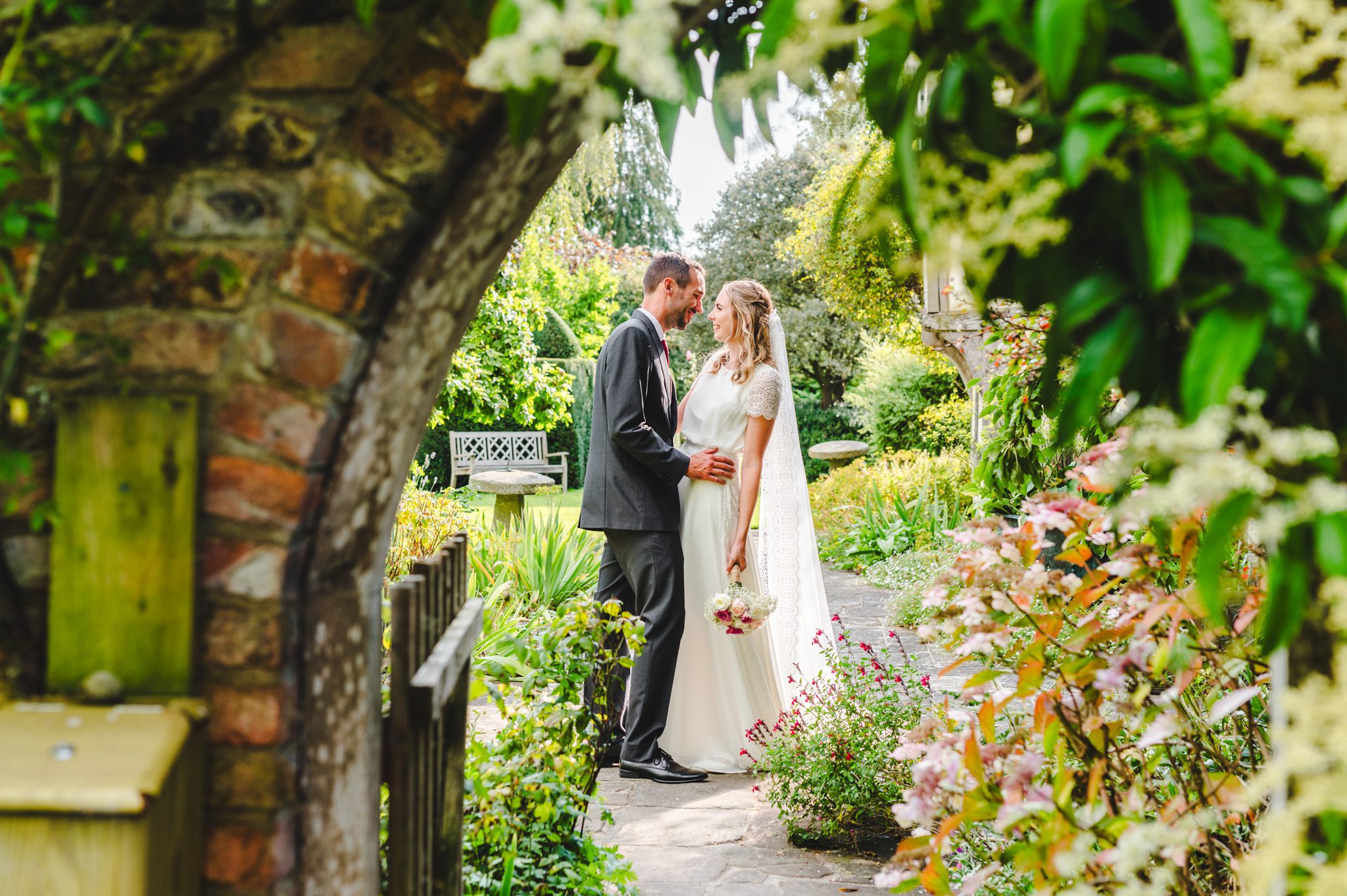 Gloucestershire wedding videography images