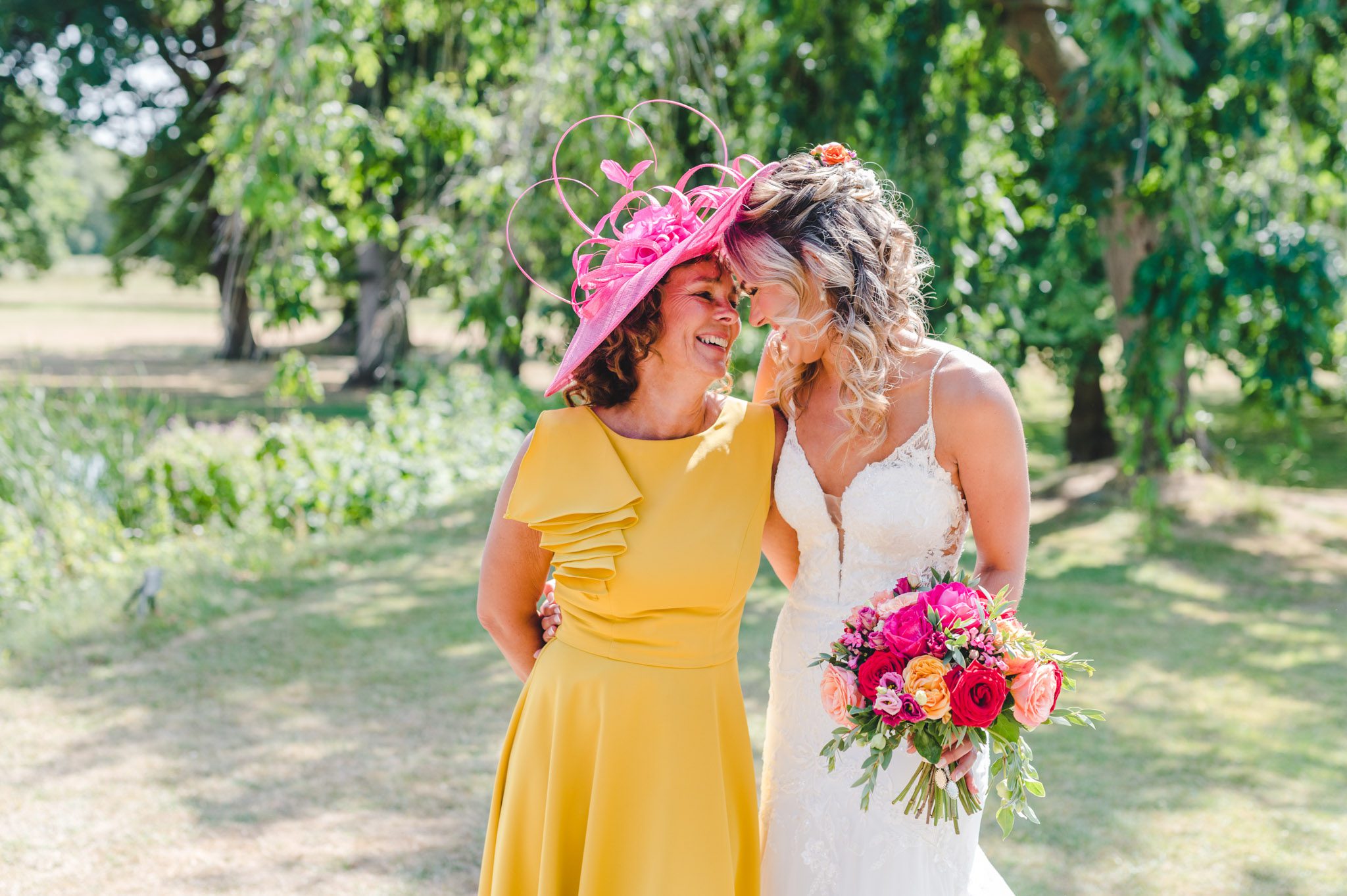 bride and her mum at a wedding